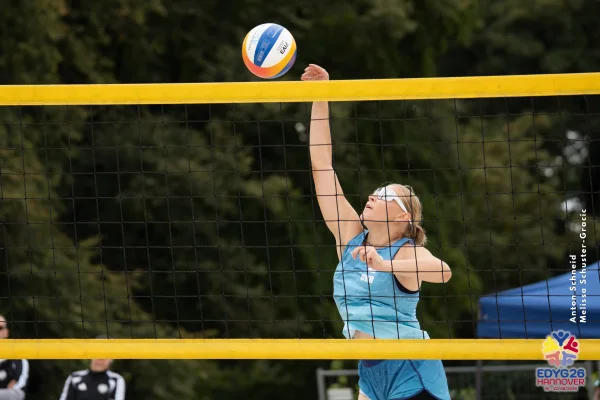 2026-08-20_Beachvolleyball_Group_game-25.jpg