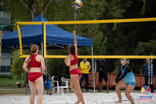 2026-08-20_Beachvolleyball_Group_game-23.jpg