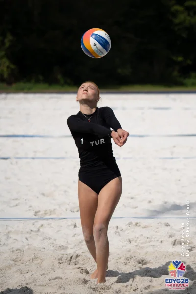 2026-08-20_Beachvolleyball_Group_game-52.jpg