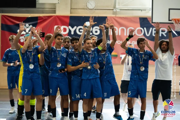 2026-08-22_Futsal_Siegerhrung-34.jpg