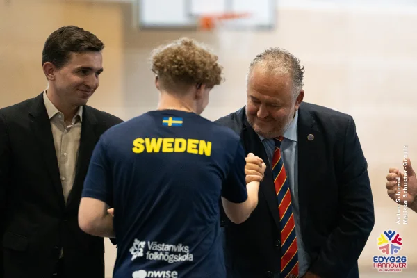 2026-08-22_Futsal_Siegerhrung-11.jpg